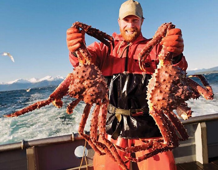 Theo chân ngư dân bắt cua hoàng đế Kingcrab Alaska